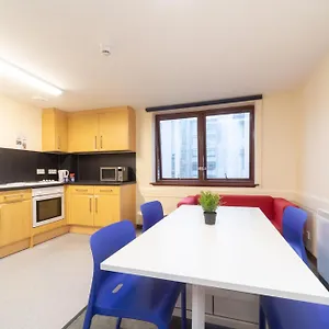 Joivy Economy 4 And 5 Bed Flats, Close To Old Town And Royal Mile - Adults Only Appartamento